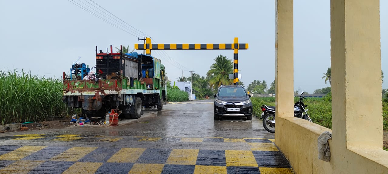 Trenchless pipe laying project